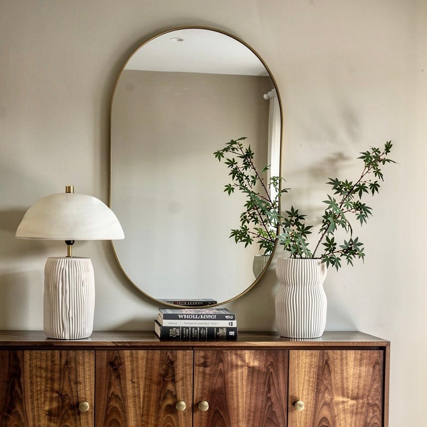 Oval Curvy Vase Collection