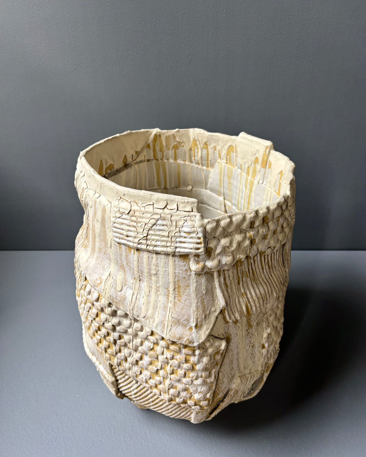 Vanadium Yellow  Assemblagé Vessel
