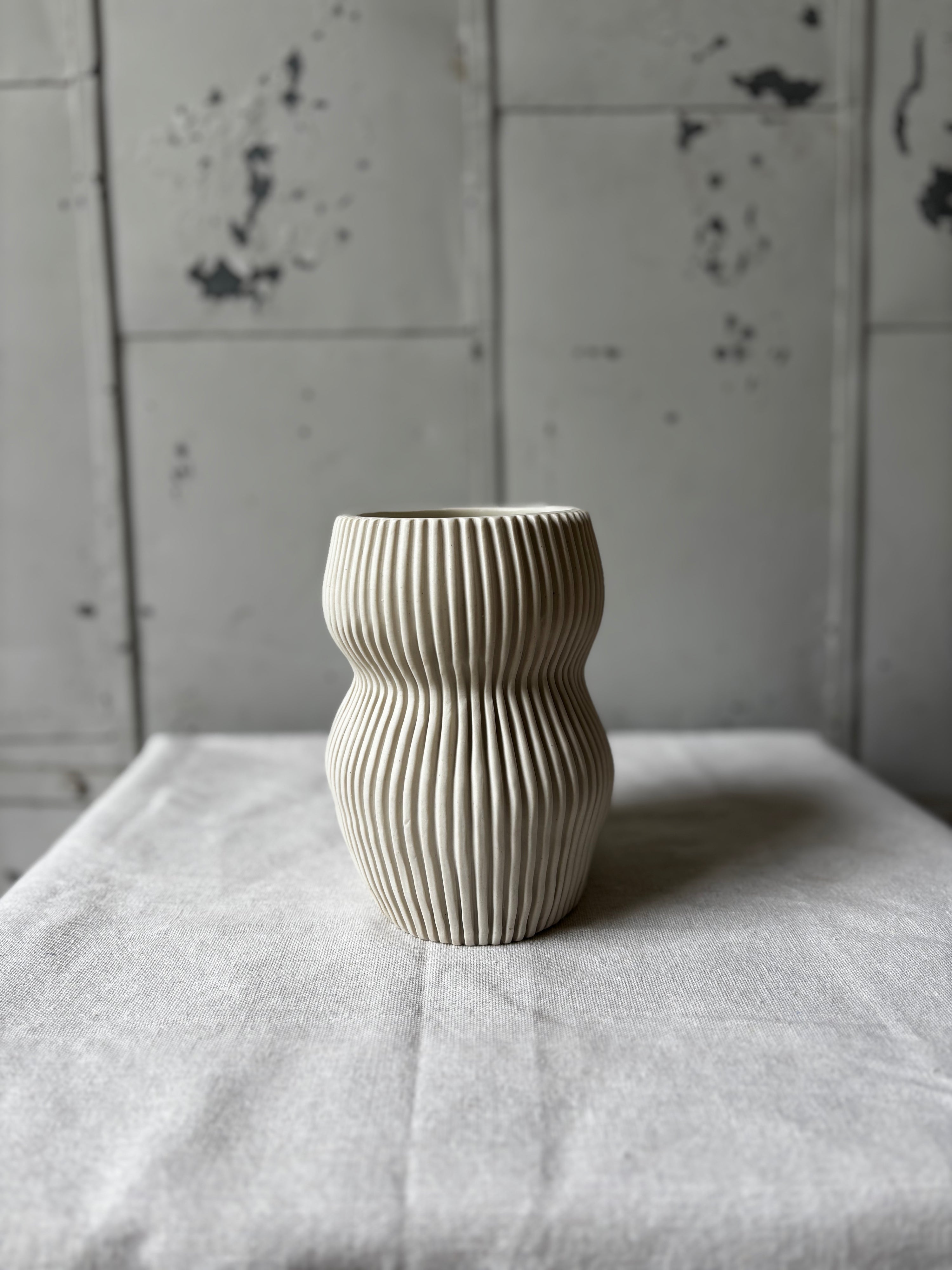 Oval Curvy 4