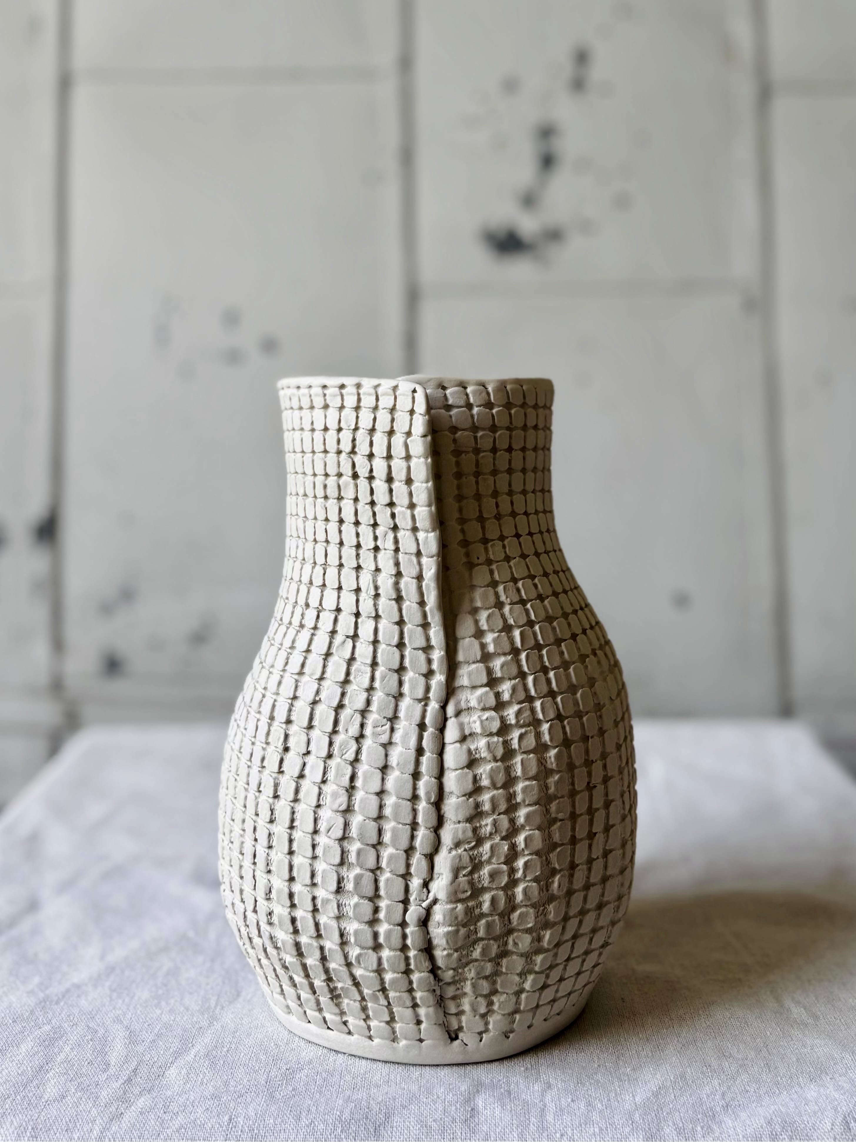 2024 -Grid Bulb Vase