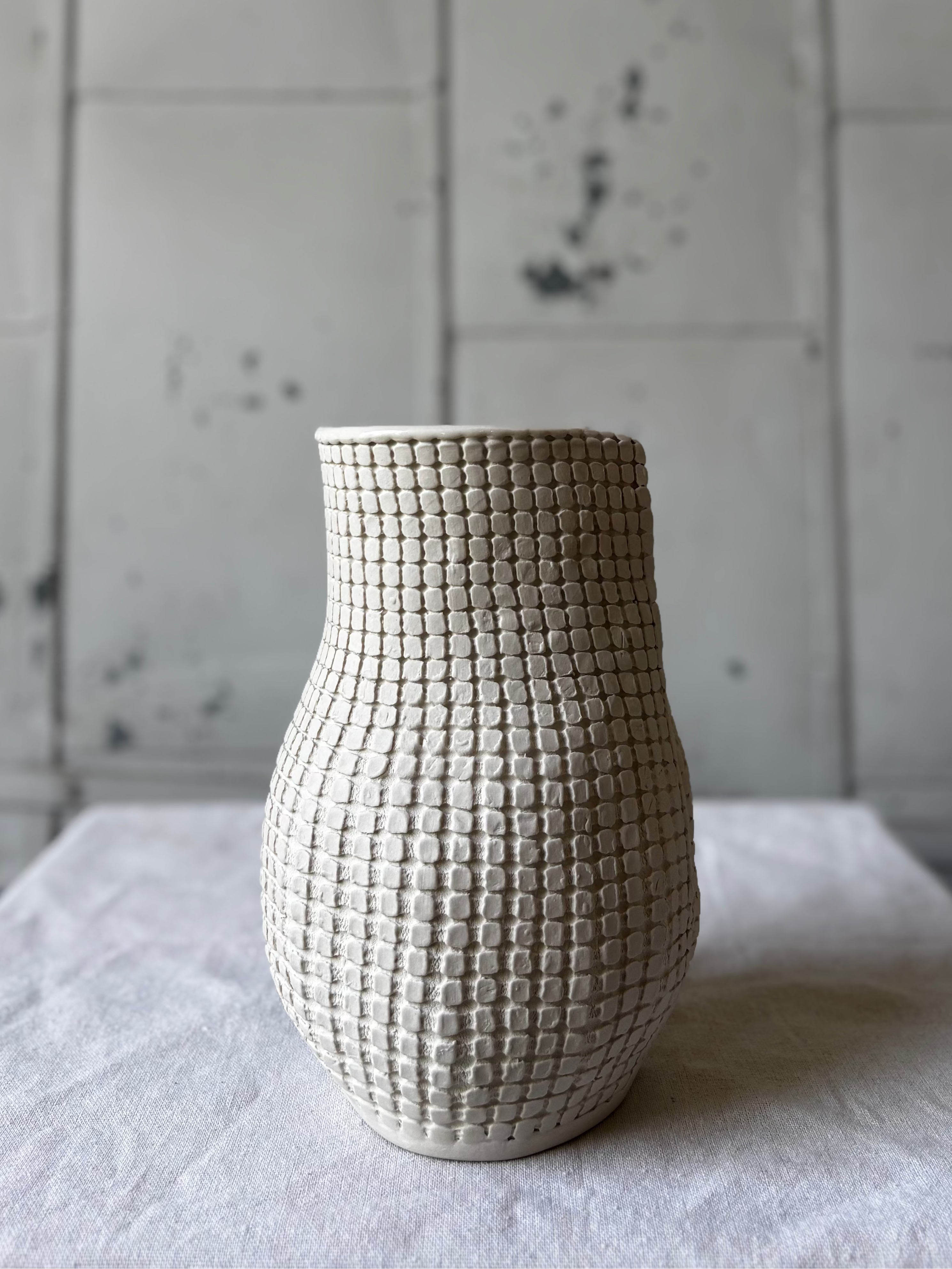 2024 -Grid Bulb Vase