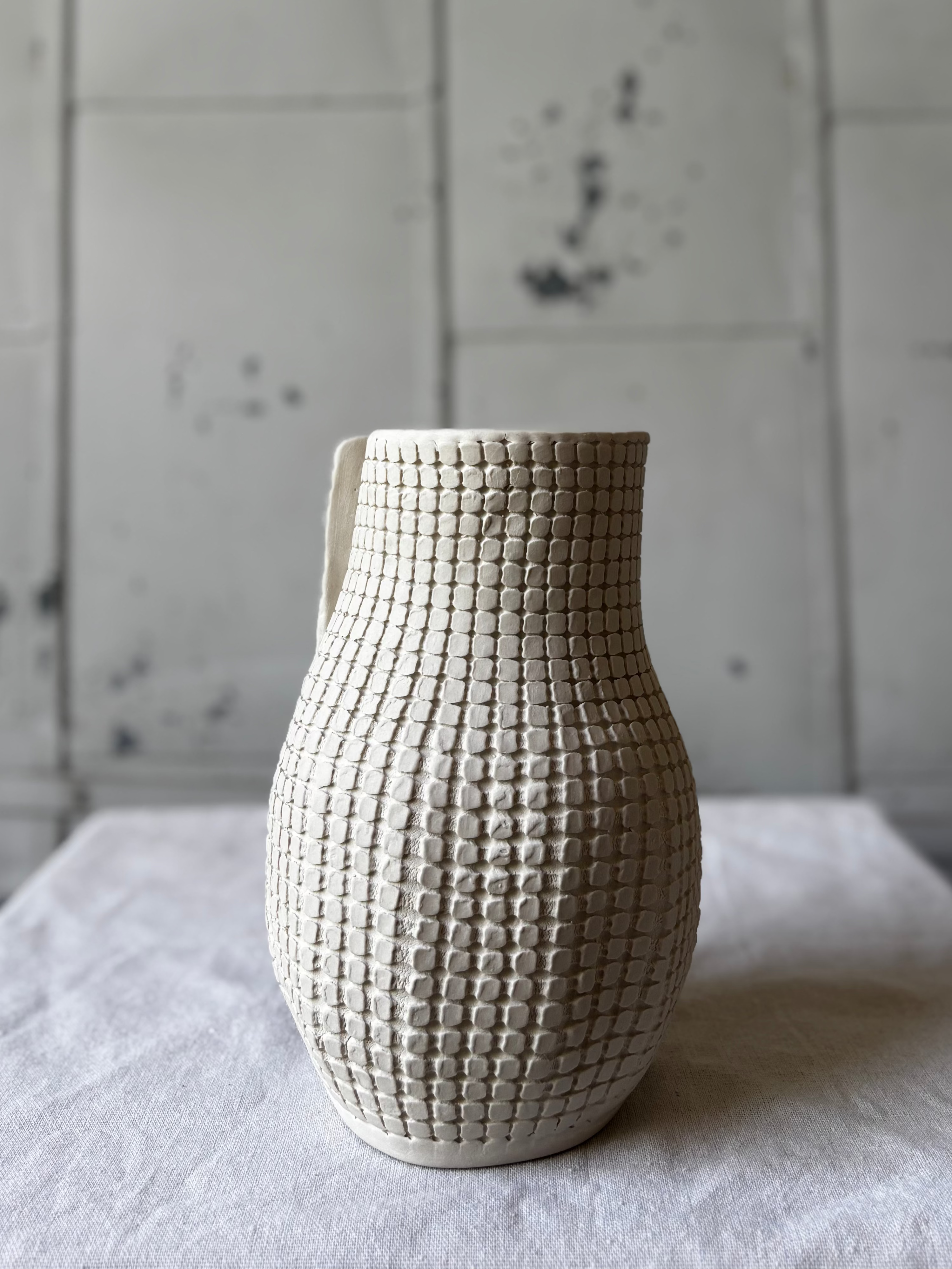 2024 -Grid Bulb Vase
