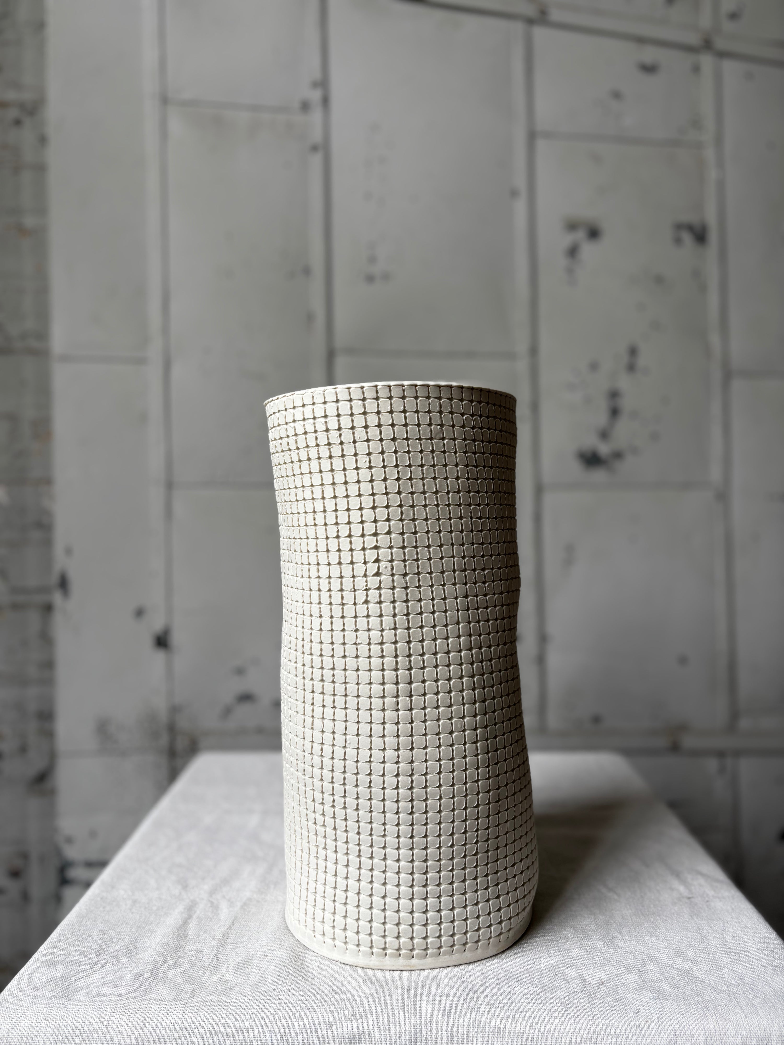 Wabi Sabi Grid Cylinder