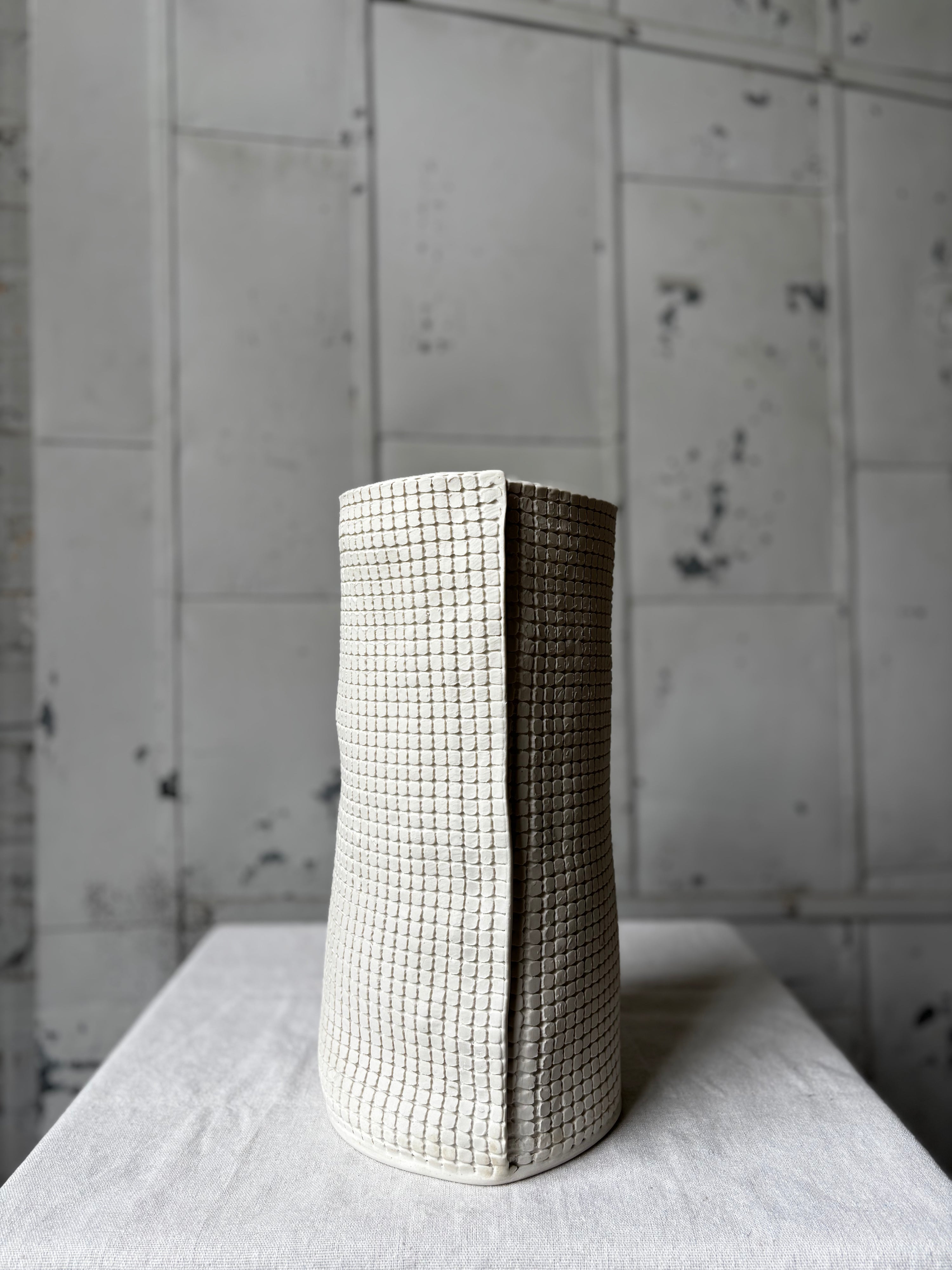 Wabi Sabi Grid Cylinder